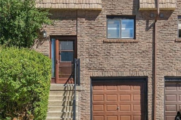 Recreation room - 1518 Sixth Line Unit# 27, Oakville, ON L6H2P2 Photo 3