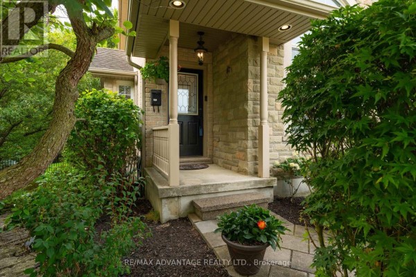 Great room - 1519 Shore Road, London South, ON N6K4Z5 Photo 3