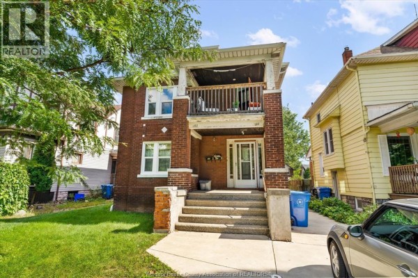 4pc Bathroom - 152-158 Campbell, Windsor, ON N9B2H2 Photo 2