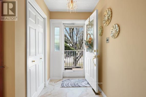 Bathroom - 152 Bridge Street W, Bancroft, ON K0L1C0 Photo 4