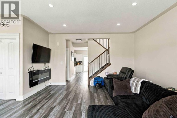 2pc Bathroom - 152 Chestnut Way, Fort Mcmurray, AB T9K0M7 Photo 5
