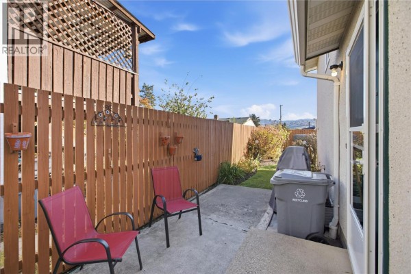 Bedroom - 152 Elm Avenue, Kamloops, BC V2B1L2 Photo 2