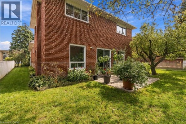 Recreation room - 152 Hilda Avenue, North York, ON M2M1V9 Photo 4