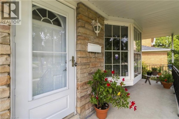 Storage - 152 Hilda Avenue, North York, ON M2M1V9 Photo 5