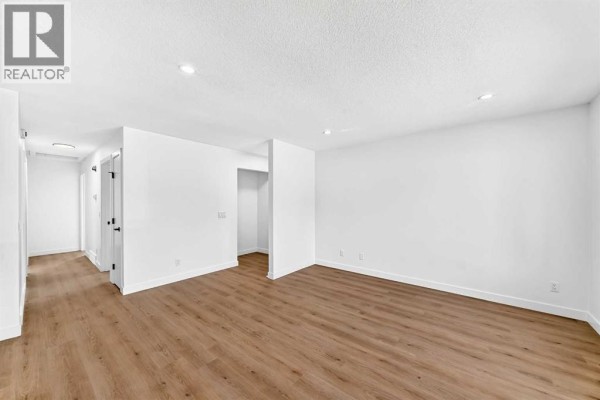 Primary Bedroom - 152 Maranda Close Ne, Calgary, AB T2A3E7 Photo 4
