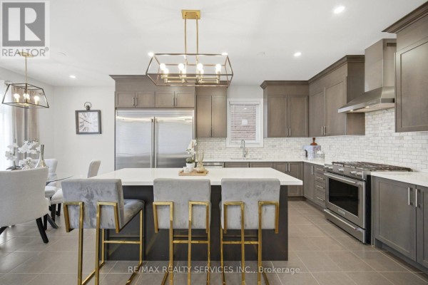 Kitchen - 152 Newhouse Boulevard, Caledon, ON L7C4E1 Photo 2