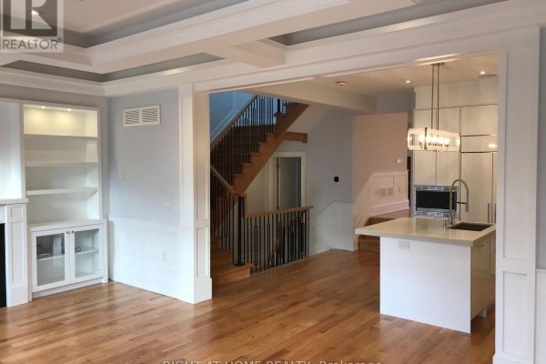 152 Randolph Road, Toronto, ON M4G3S4 Photo 2