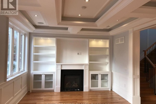152 Randolph Road, Toronto, ON M4G3S4 Photo 4