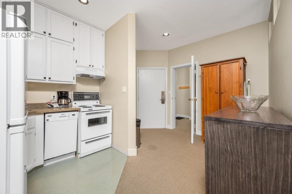 Primary Bedroom - 152 Silver Lode Lane Unit 433 434, Silver Star, BC V1B3M1 Photo 5