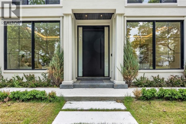 3pc Bathroom - 152 Third Line, Halton, ON L6L3Z8 Photo 4