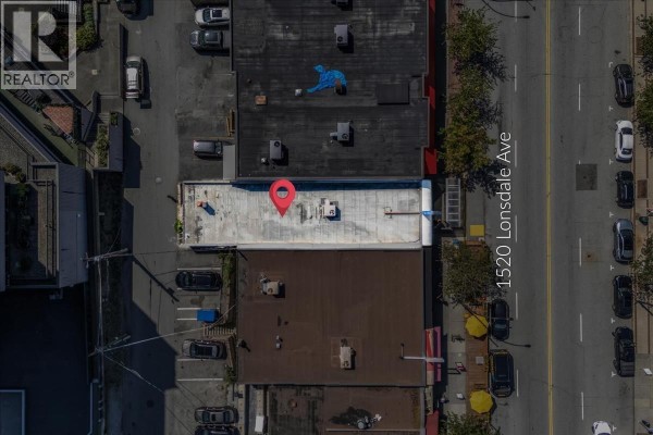 1520 Lonsdale Avenue, North Vancouver, BC V7M2J3 Photo 4
