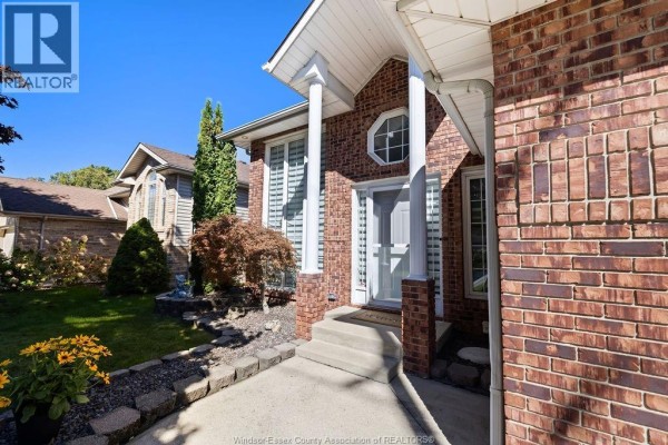 1520 Maple, Lasalle, ON, photo 3