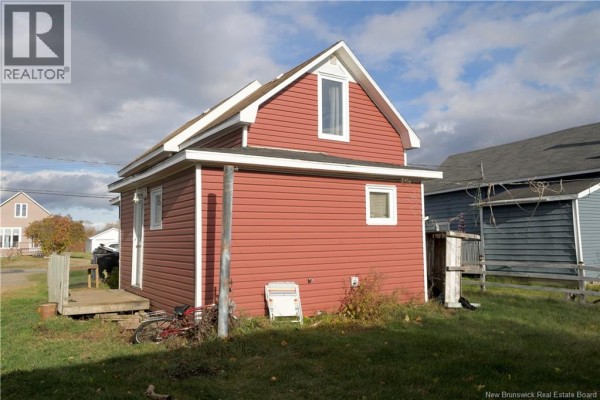 Laundry room - 1520 St Mary Avenue, Bathurst, NB E2A2E3 Photo 5