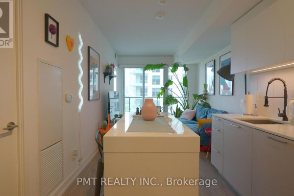 Primary Bedroom - 1521 - 19 Western Battery Road, Toronto, ON M6K3S4 Photo 4
