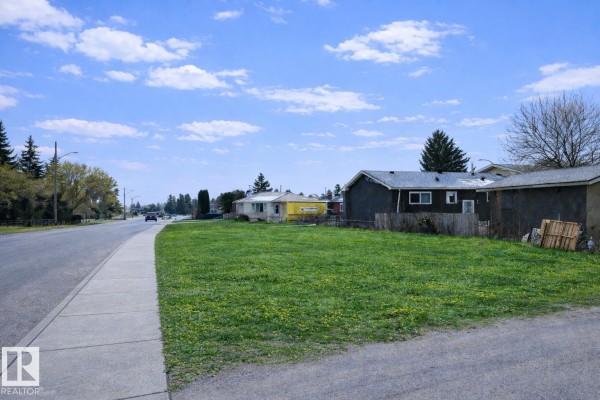 15236 94a St Nw, Edmonton, AB, photo 2