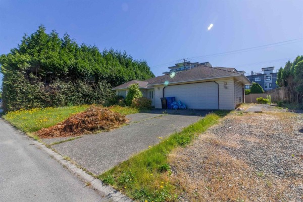 1524 Kimberley Street, Abbotsford, BC V2S8B2 Photo 2