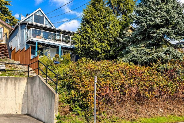 15249 Victoria Avenue, White Rock, BC V4B1G7 Photo 5