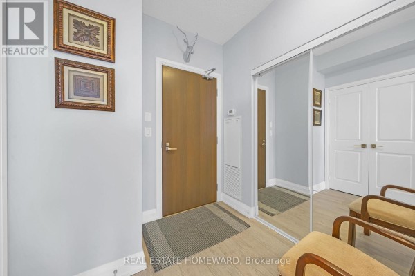 1525 - 7161 Yonge Street, Markham, ON, photo 3