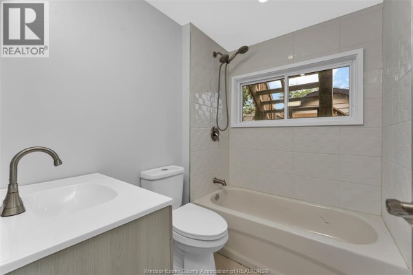 Bedroom - 1525 Dougall, Windsor, ON N8X1S2 Photo 2