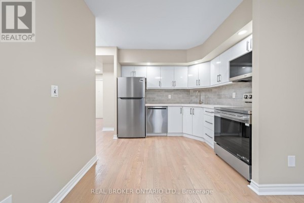 Kitchen - 1526 - 250 Wellington Street W, Toronto, ON M5V3P6 Photo 2