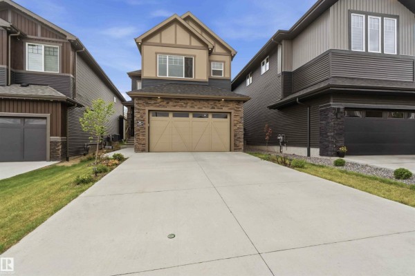 1527 Esaiw Pl Nw, Edmonton, AB, photo 3