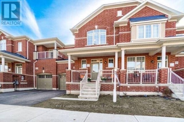 1528 Carr Landing, Milton