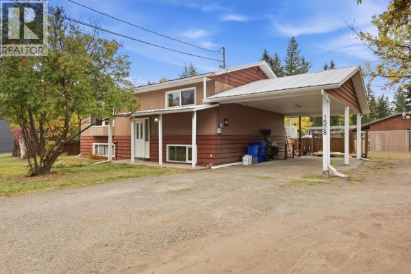 1528 Dog Creek Road, Williams Lake, BC, photo 2