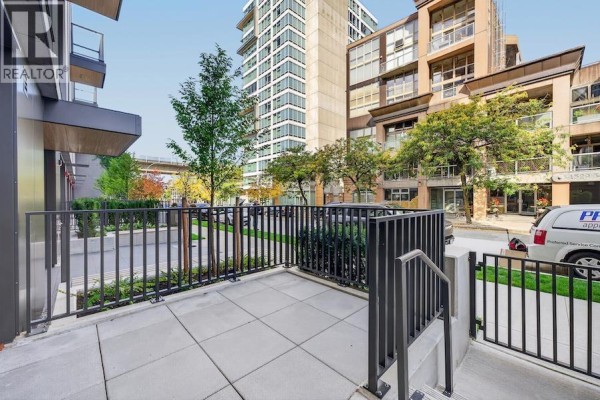 1528 W 6th Avenue, Vancouver, BC V6J0J9 Photo 4
