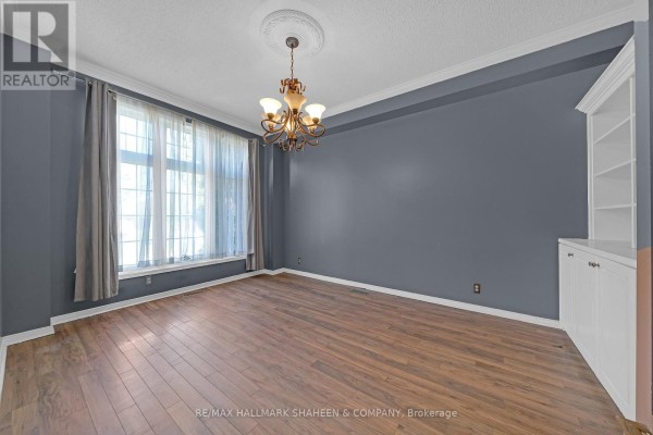Kitchen - 1529 Skyview Street, Oshawa, ON L1K2S3 Photo 3