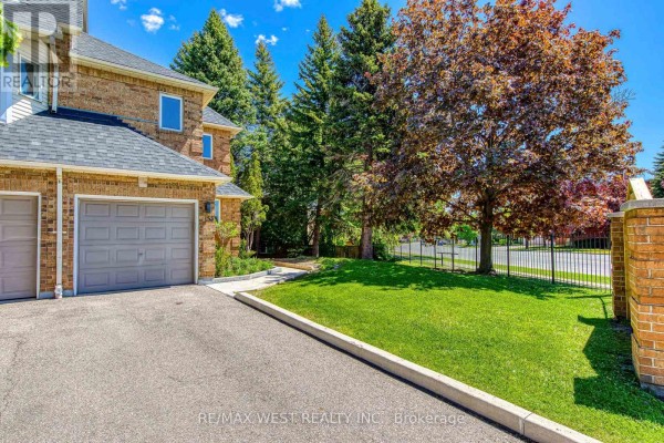 153 - 99 Bristol Road E, Mississauga, ON L4Z3P4 Photo 2