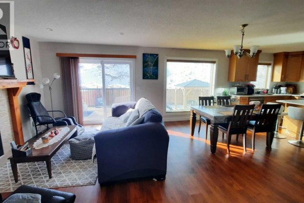 Bonus Room - 153 10 Avenue, Drumheller, AB T0J0Y6 Photo 4