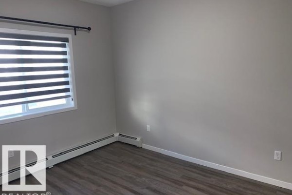 Primary Bedroom - #153 1818 Rutherford Rd Sw, Edmonton, AB T6W2K6 Photo 4