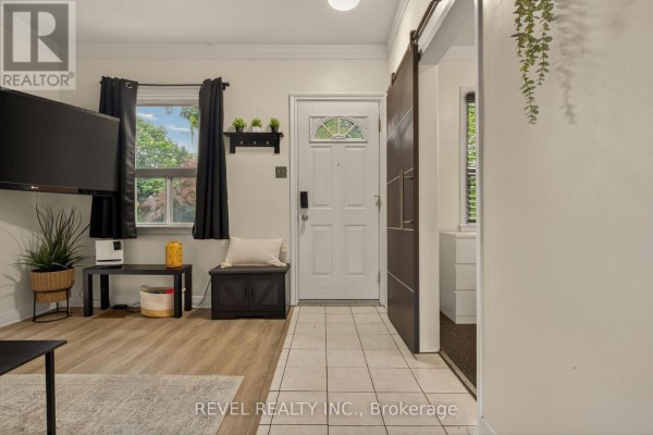 153 Ferrie Street E, Hamilton, ON, photo 3