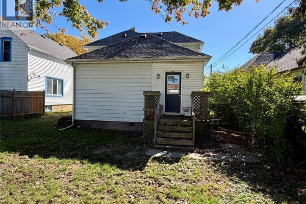 Kitchen - 153 Gray Street Unit# Lower Unit, Chatham, ON N7M1T3 Photo 4