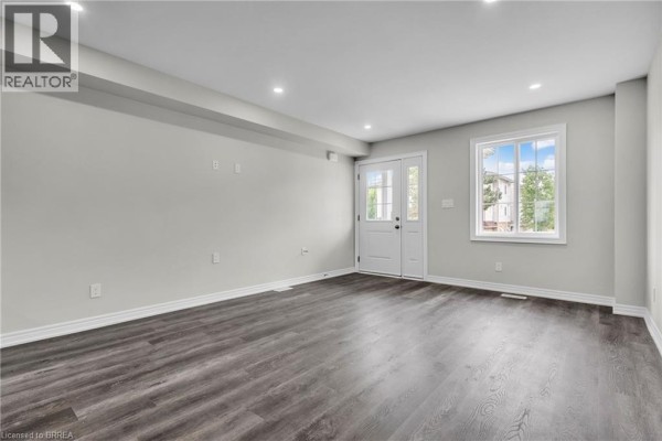 4pc Bathroom - 153 Grove Street, Simcoe, ON N3Y0H2 Photo 4