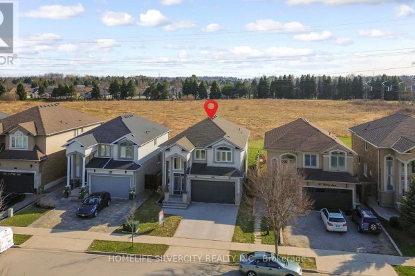 153 Medici Lane, Hamilton, ON, photo 2