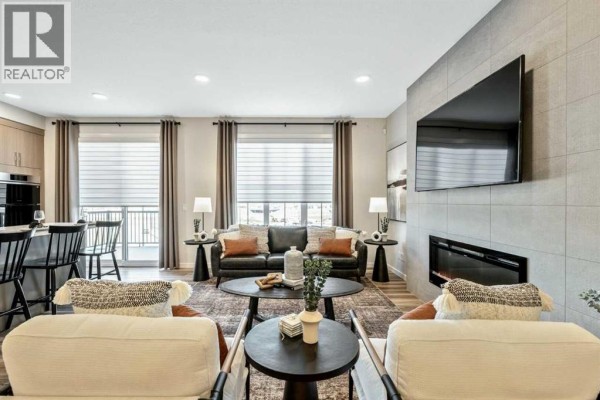 153 Osprey Hill Way Sw, Calgary, AB, photo 3