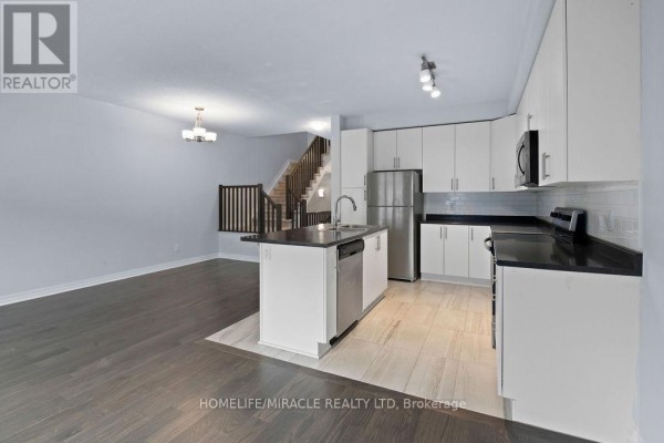 153 Overberg Way, Ottawa, ON K2S0V8 Photo 4