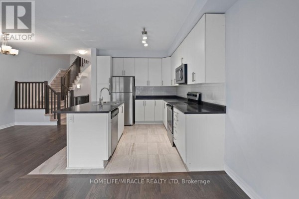 153 Overberg Way, Ottawa, ON K2S0V8 Photo 5