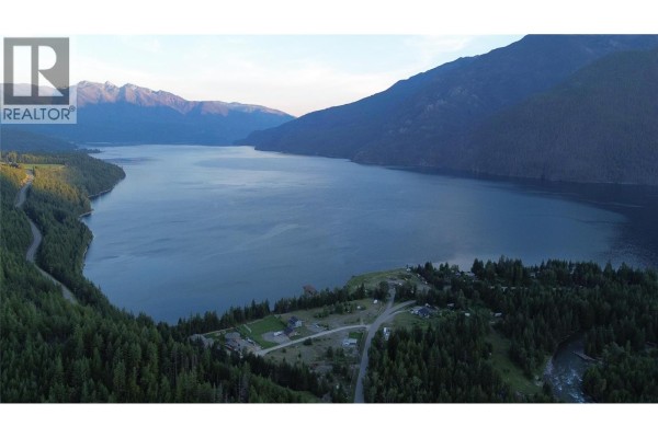 153 Rosebery Road, New Denver, BC V0G1S1 Photo 4