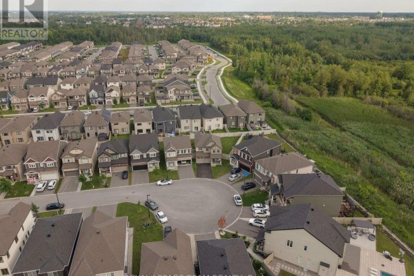 153 Unity Place, Ottawa, ON K2S2Y8 Photo 3