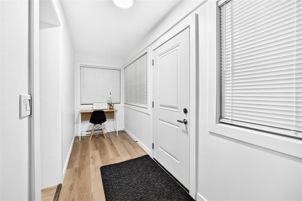 Dining room - 1530 Alexander Avenue, Winnipeg, MB R3E1L8 Photo 3