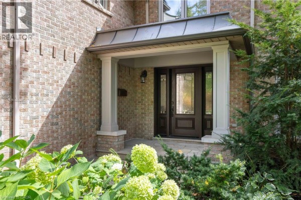 5pc Ensuite bath - 1530 Chasehurst Drive, Mississauga, ON L5J3A8 Photo 4