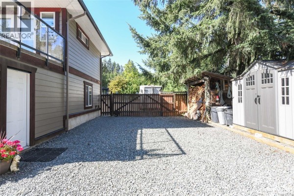 1530 Grayling Dr, Comox, BC, photo 2