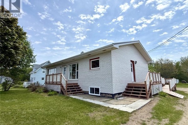 Storage - 1530 Rue Chatillon, Maisonnette, NB E8N1S7 Photo 2