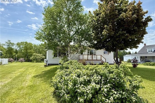 Family room - 1530 Rue Chatillon, Maisonnette, NB E8N1S7 Photo 5