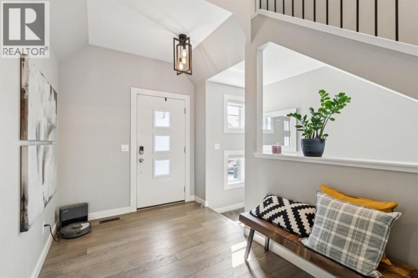Family room - 1532 Ravensmoor Way Se, Airdrie, AB T4A0V9 Photo 5