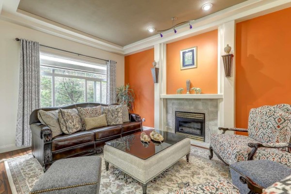 15341 80 Avenue, Surrey, BC V3S8Y4 Photo 2