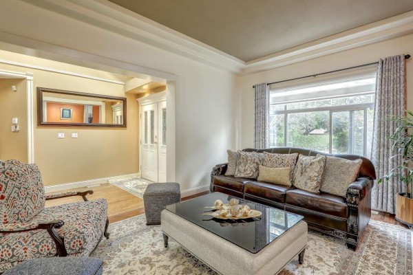 15341 80 Avenue, Surrey, BC V3S8Y4 Photo 4