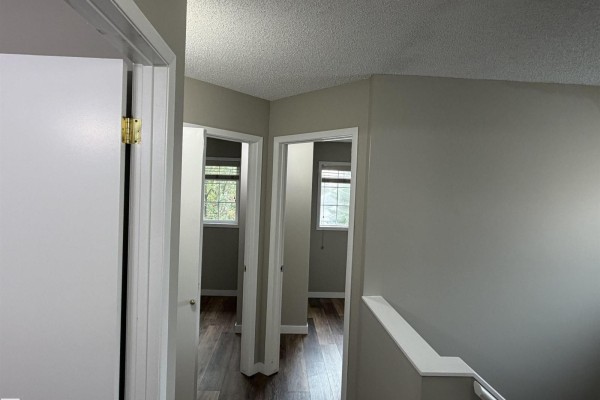 Primary Bedroom - 1535 80a St Nw, Edmonton, AB T6K4E2 Photo 5